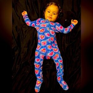 Free Birdees bamboo footie 6-12 months